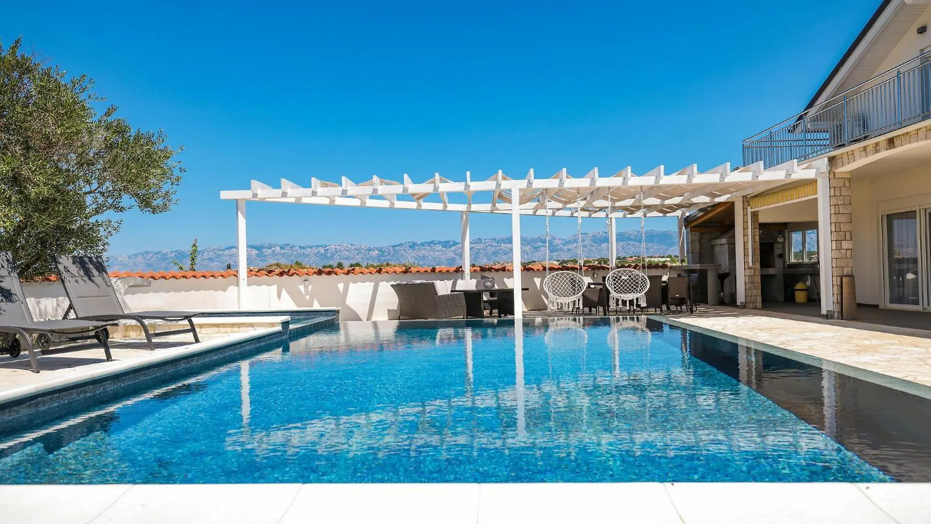Gorgeous Home In Vrsi With Wifi 0*,