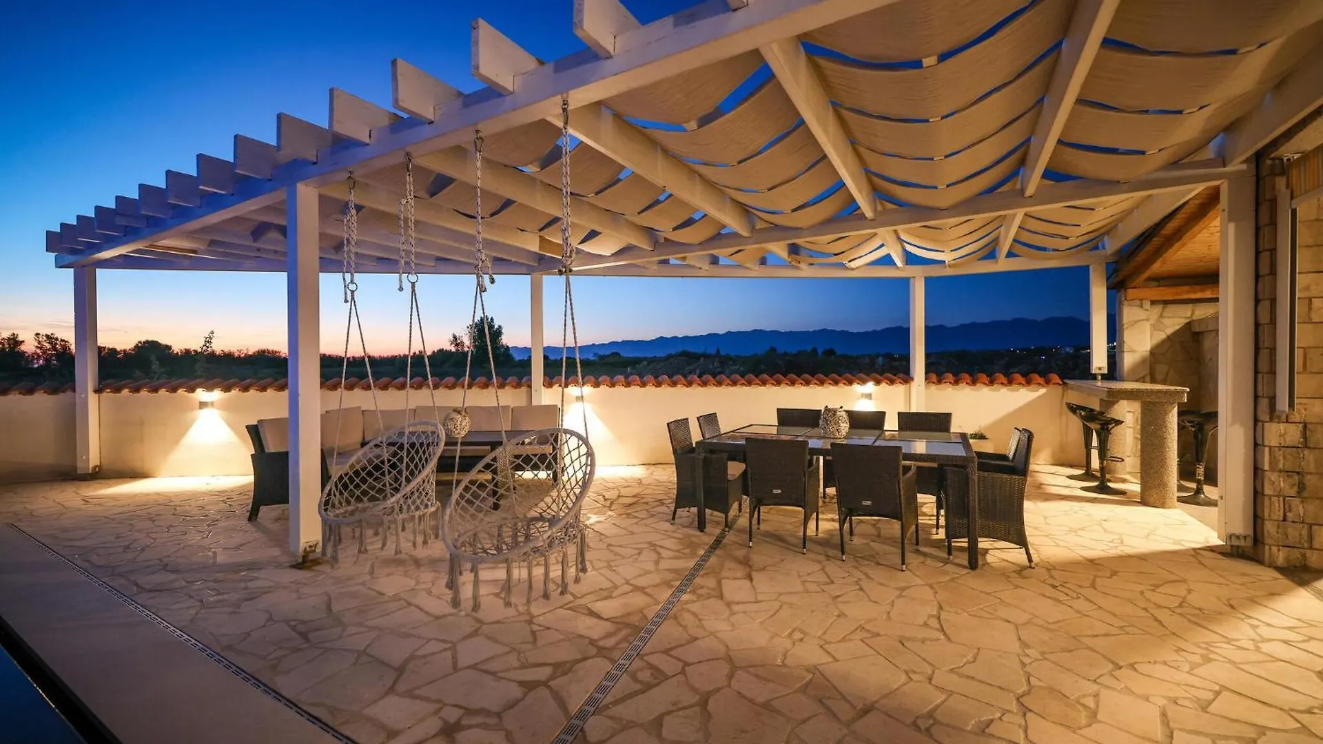 Gorgeous Home In Vrsi With Wifi 0*,  Croacia